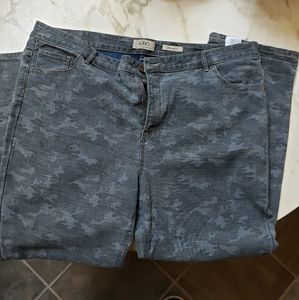Camo Jeans Straight NWoT 22WP